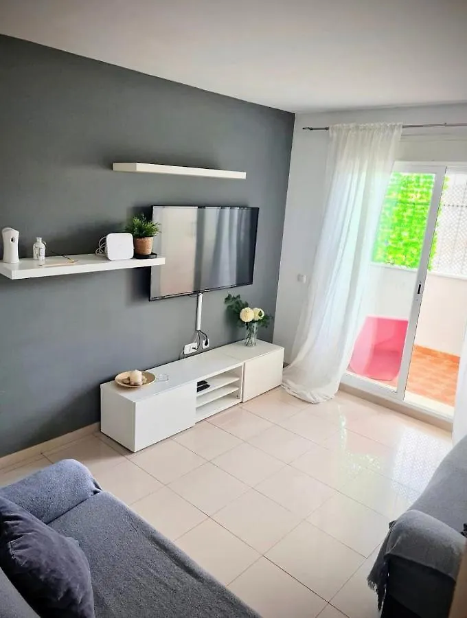 Trebol Home Estepona Apartamento